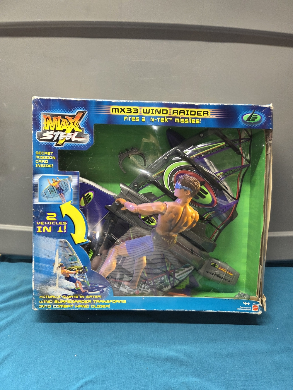 RARE 2001 MAX STEEL 2 in 1 MX33 WIND RAIDER VEHICLE